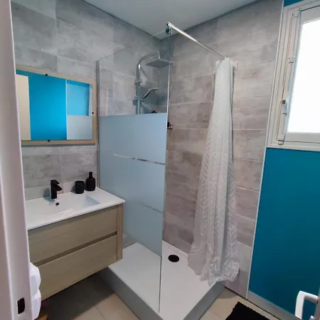 Renove Moderne 2 A Apartment *